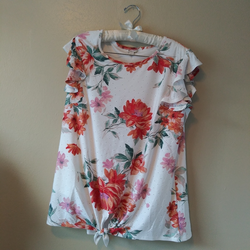 Cato White Floral Eyelet Knotted Blouse with Flutter Sleeves - Picture 6 of 7